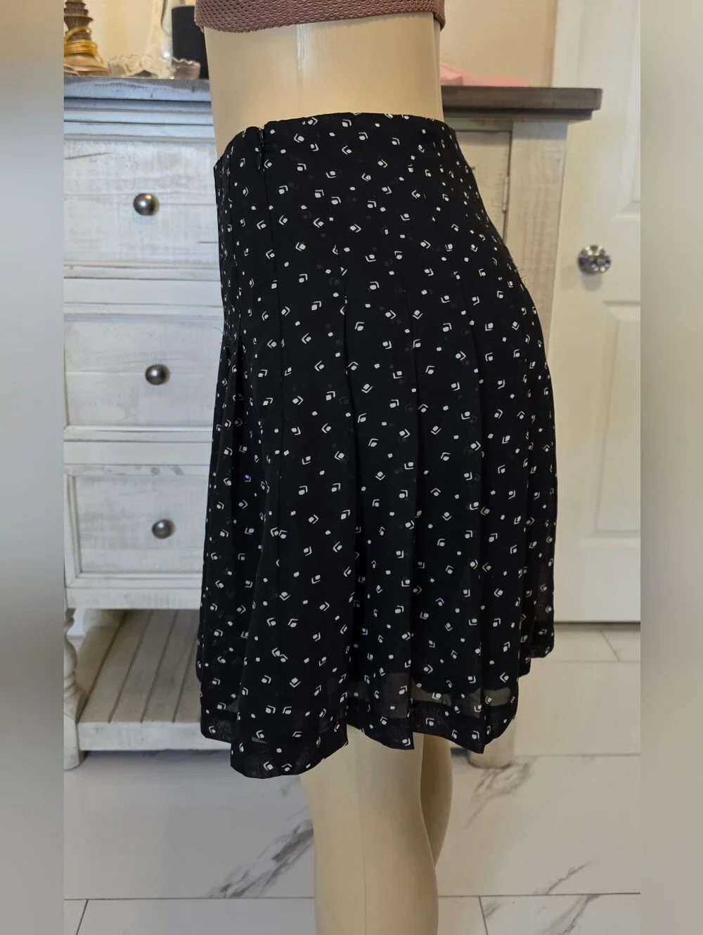Ralph Lauren Black Polka Dot Skater Skirt - Picture 4 of 8